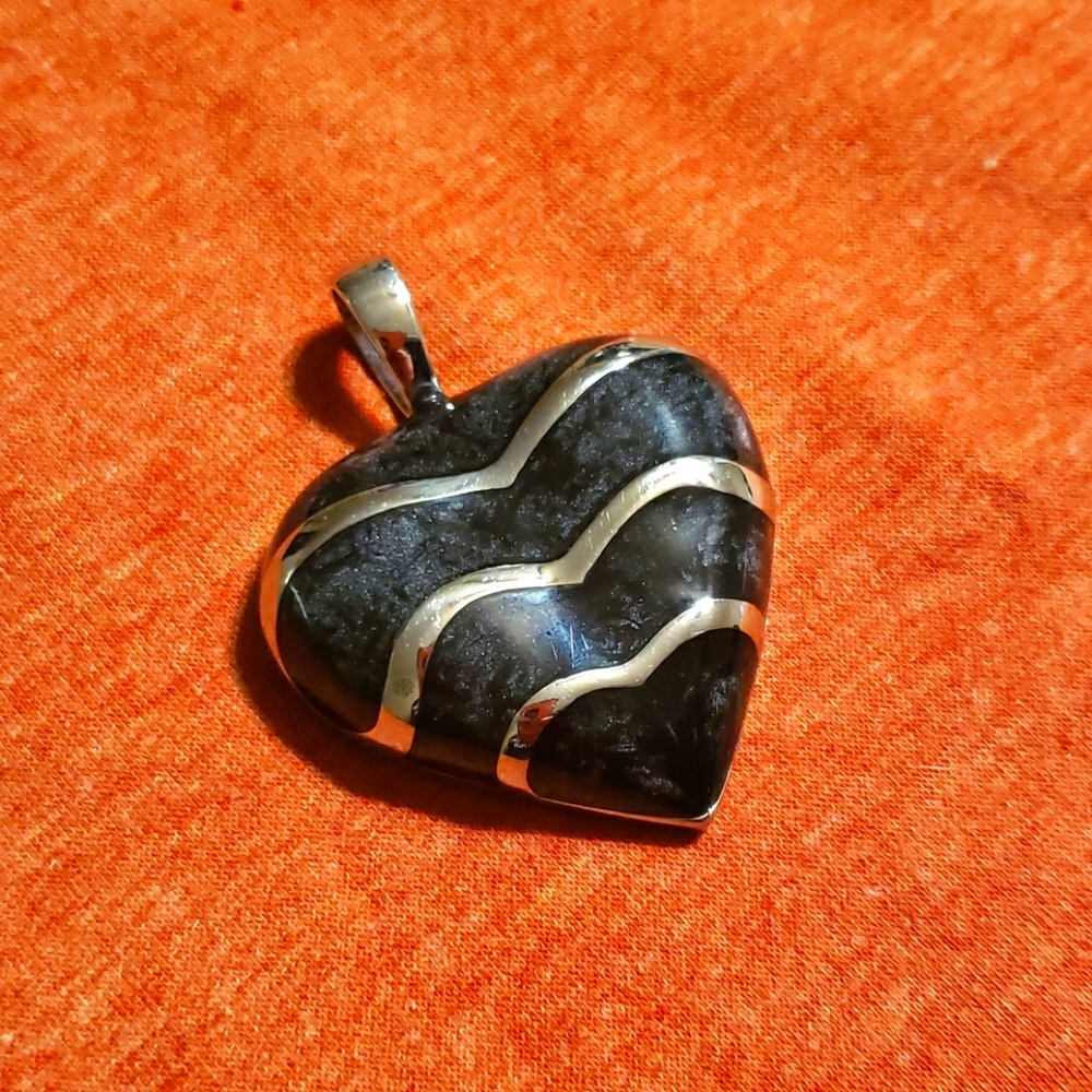 Ring size 7 & pendant set